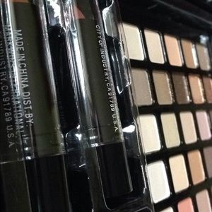 Makeup Kit